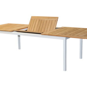 Essence Teak Ext Table Opening